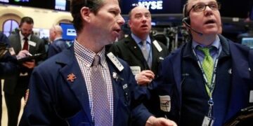Wall St Week Ahead-Wobbly US stocks face test with tariffs, jobs data