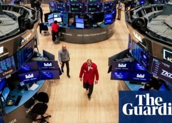 Wall Street shrinks in response to price pressures, stoking fears of Trump tariffs | Trump tariffs
