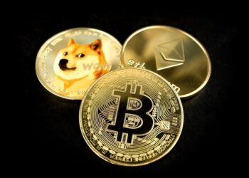 Bitcoin Down To $85,000, Ethereum, XRP Slide 5% Before Key Inflation Data