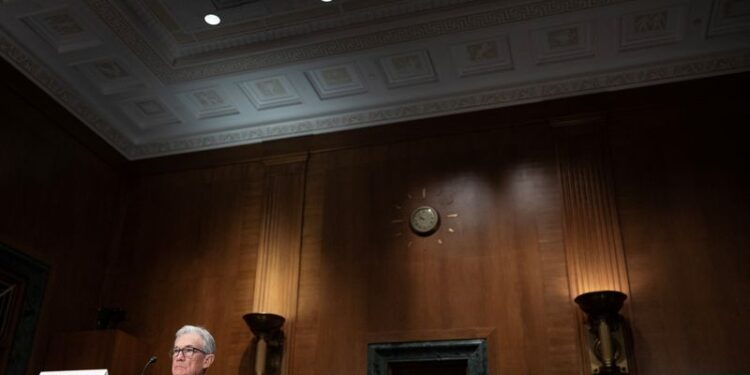 Rates, debt, inflation: the Fed under political fire