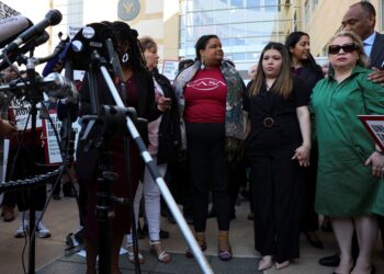 Judge orders Trump officials to testify about efforts to return wrongly deported man