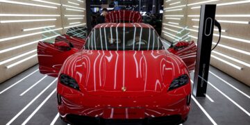 Porsche cuts full-year outlook, warns of further uncertainty on US tariffs