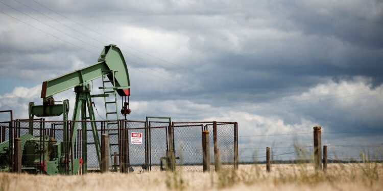 Oil edges up despite murky economic outlook, potential OPEC+ supply hike