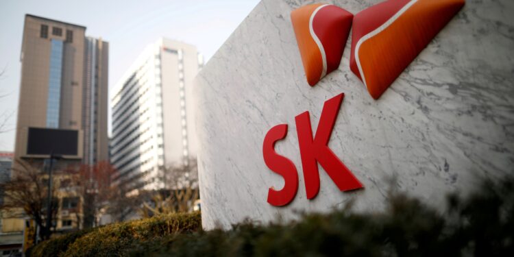 South Korea's SK Innovation says refining margins will improve after surprise Q1 loss