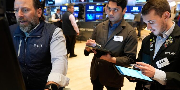 Dow, S&P 500, Nasdaq futures plummet with Trump's massive tariffs set to go into effect