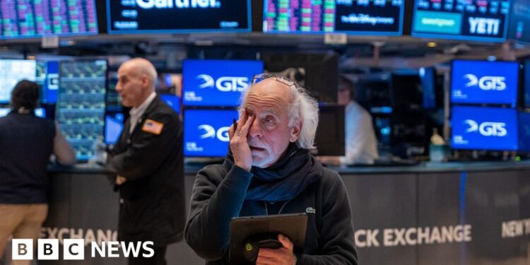 Should Americans worry about 401k retirement funds?