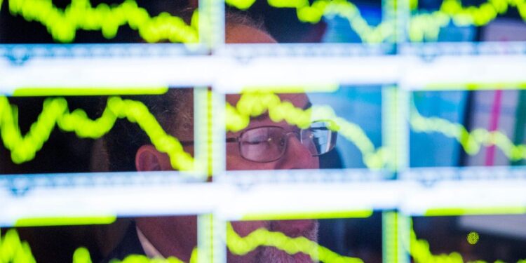 Stock Market Outlook: Don't Fear S&P 500 Death Cross That Just Flashed