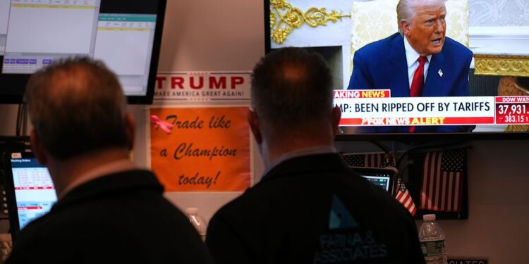 Trump's China tariffs send stocks tumbling as 'FOMO' rally fades, S&P 500 closes at lowest level in a year