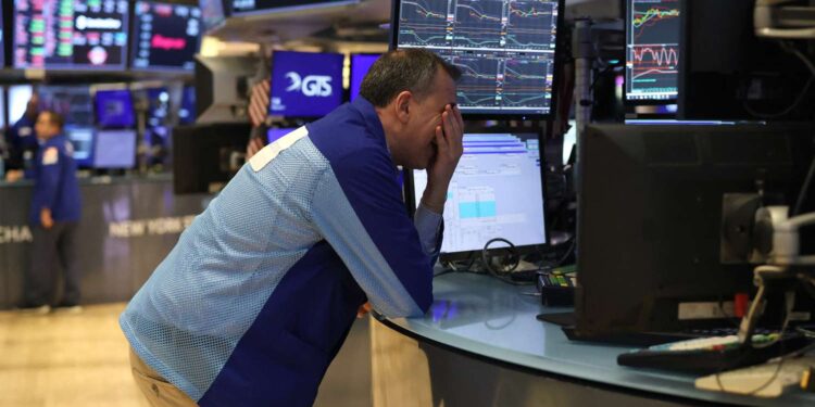 Here’s What Experts Say You Can Do To Weather the Stock Market’s Tariff Tantrum