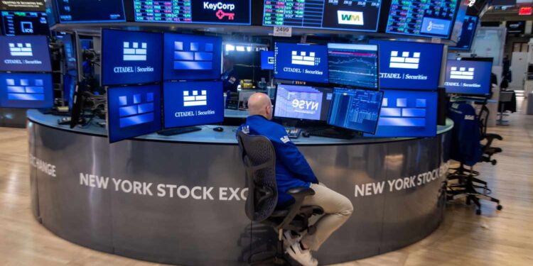 5 Things to Know Before the Stock Market Opens
