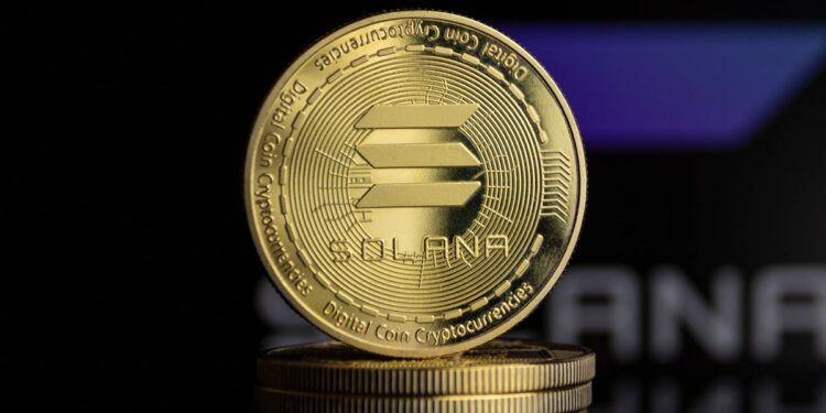 Solana (SOL) Price: Bulls Take Control as Crypto Outperforms Ethereum by 20%