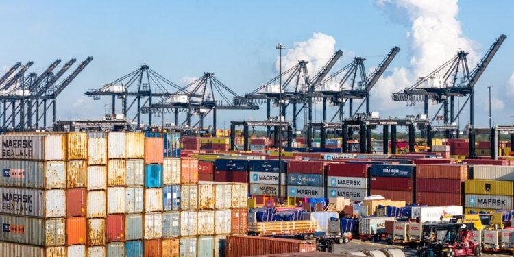 Bitcoin Miners Push Back Against Trump Tariffs