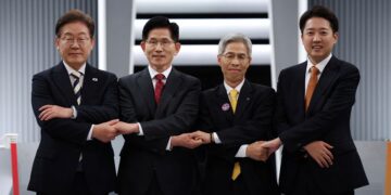 South Korea frontrunner Lee suggests extending US tariff talks