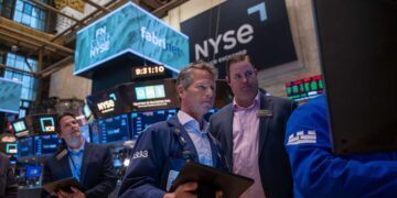 Stocks Mixed as Market Aims To Extend Rally; AMD, Tesla, Nvidia Lead Tech Sector Gains
