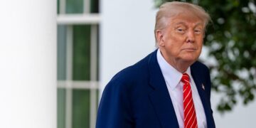 Wall Street strategists say stock market's pain won't end with Trump trade deals
