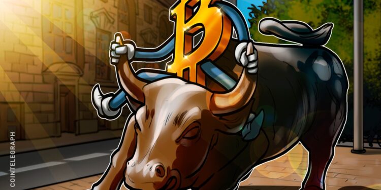 Bitcoin Price Stagnant As Long-Term Holders Sell To Institutions