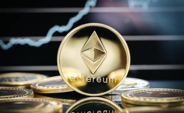 Ethereum Builds Critical Pattern On Daily Chart, Volatility Ahead