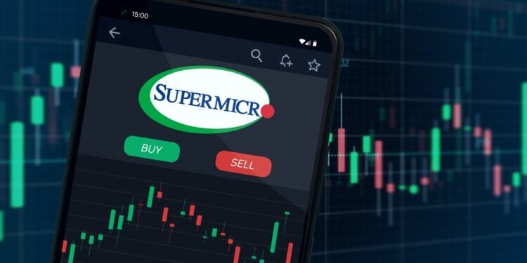 Super Micro Computer (SMCI) Broadcasts Bullish Signal Amid Stock Market Noise