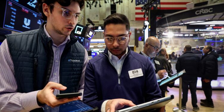 Biggest risk to the economy now? Goldman says it's a stock market correction