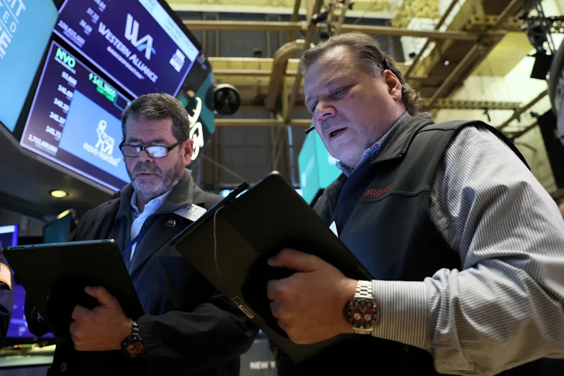 Dow, S&P 500, Nasdaq gains fizzle to cap week of sharp losses as AI fears grow