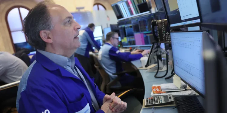 Stock Market Outlook: Signal of Deeper S&P 500 Sell-Off Are Flashing