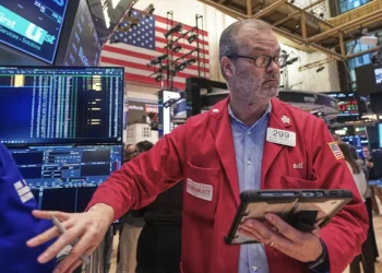 Wall Street weighs recent stock sell-off over disruption fears