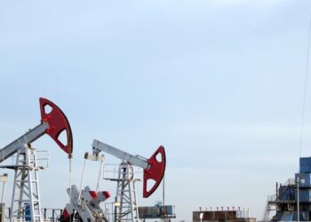 3 Oil And Gas Stocks With Margin And Balance Sheet Questions