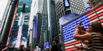 Inside the SpaceX trading frenzy
