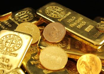 Gold rebounds from one-week low as Iran cites progress in peace talks