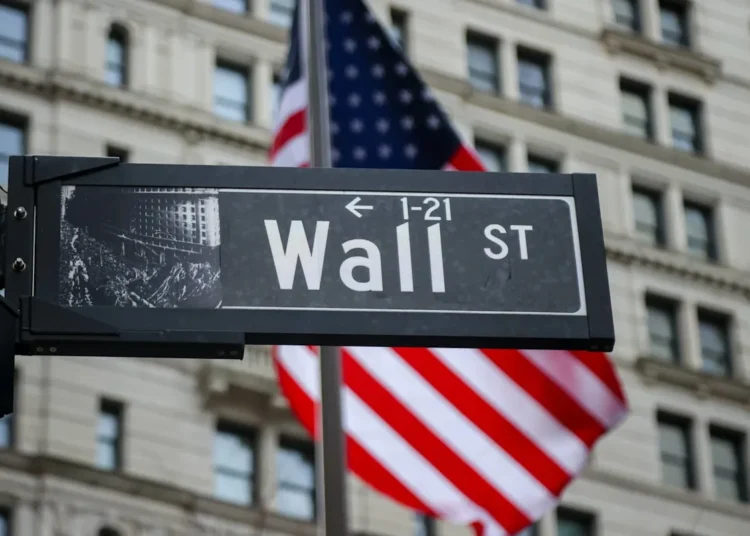 $1.7T Wall Street giant eyes turning dividends into Bitcoin