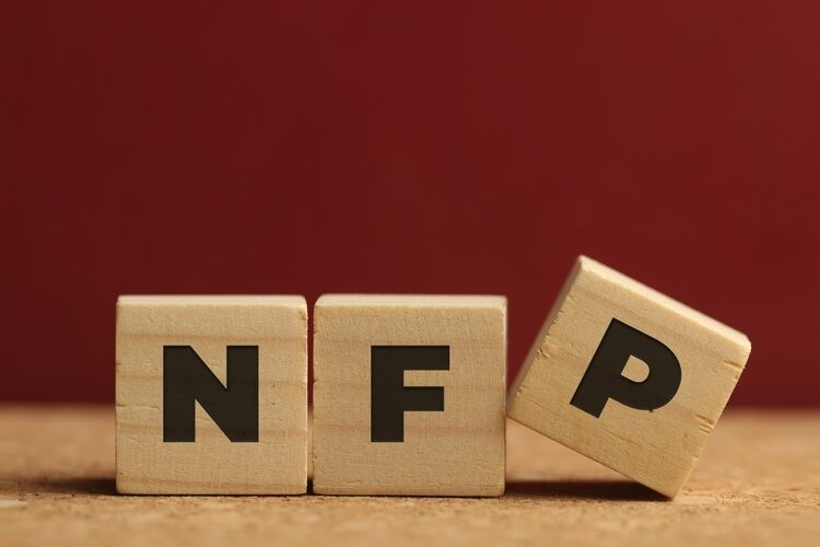 US May Nonfarm Payrolls Far Exceed Expectations. 172,000 Added, Strengthening Fed’s Wait-and-See Stance