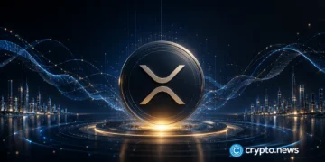 XRP tests key trendline support as bullish divergence fuels recovery hopes