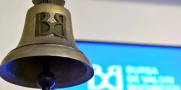 Bucharest stock indices start week in green, Cris-Tim leads blue-chip winners