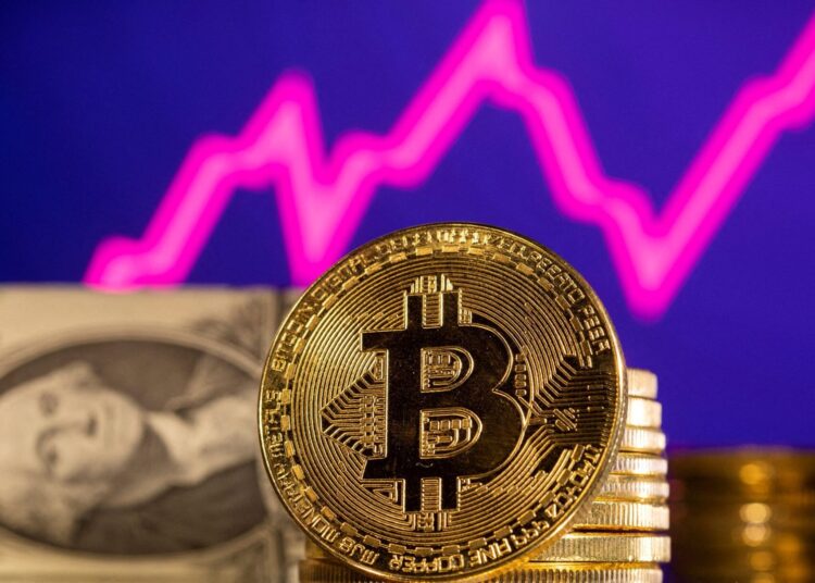 Global crypto market climbs slightly to $2.19 trillion