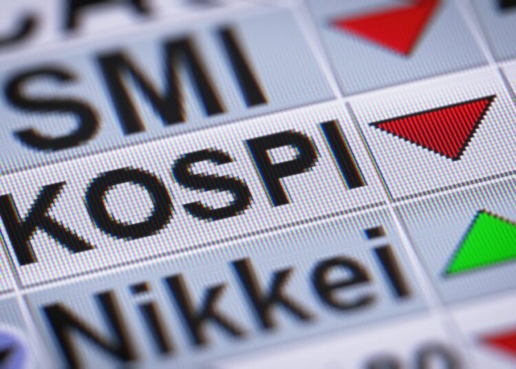 Japan and South Korea Stocks Open Lower and Plunge 3%, Memory Giants Samsung, SK Hynix, and Kioxia Collectively Tumble