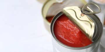 Italy’s La Doria buys B2B tomato supplier Solana
