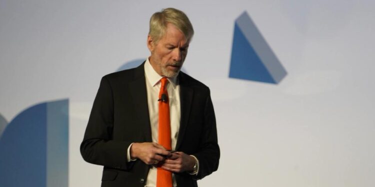 One month that shook the market: Saylor’s struggles over bitcoin strategy yields big loss