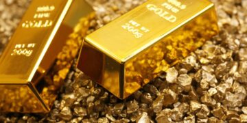 Gold Mining Stocks Gaining Attention As Lower Rate Hopes Lift Gold Prices