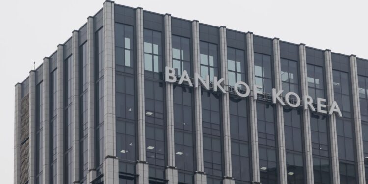 BOK Warns of Risks From Single-Stock Leveraged ETFs: Yonhap