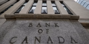 Bank of Canada Set to Keep Rates Steady, WSJ Survey Shows