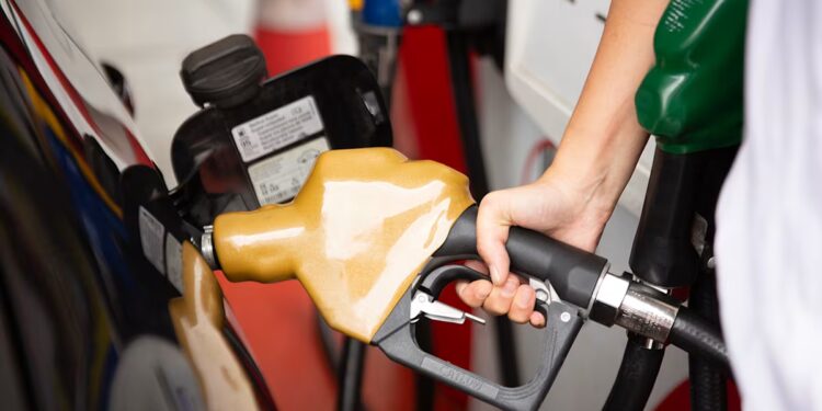 CNA Explains: Crude oil prices have fallen. Will petrol prices follow?