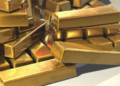 Amid recurring geopolitical tensions, gold prices are consolidating at a bottoming range, awaiting a rebound.