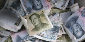 Analysis-China breaks step with global markets, and investors buy in | WKZO | Everything Kalamazoo