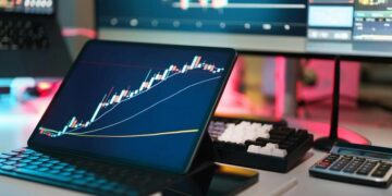 Live updates: Bitcoin, ether ETFs draw inflows as majors rise as much as 5%