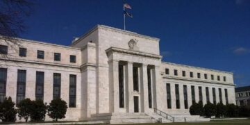 Report: Modernization of central bank intertwined with regulations, security