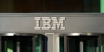 IBM Stock Price Forecast: Revenue Warning Triggers 25% Stock Price Plunge, Can IBM Stock Price Still Rise?
