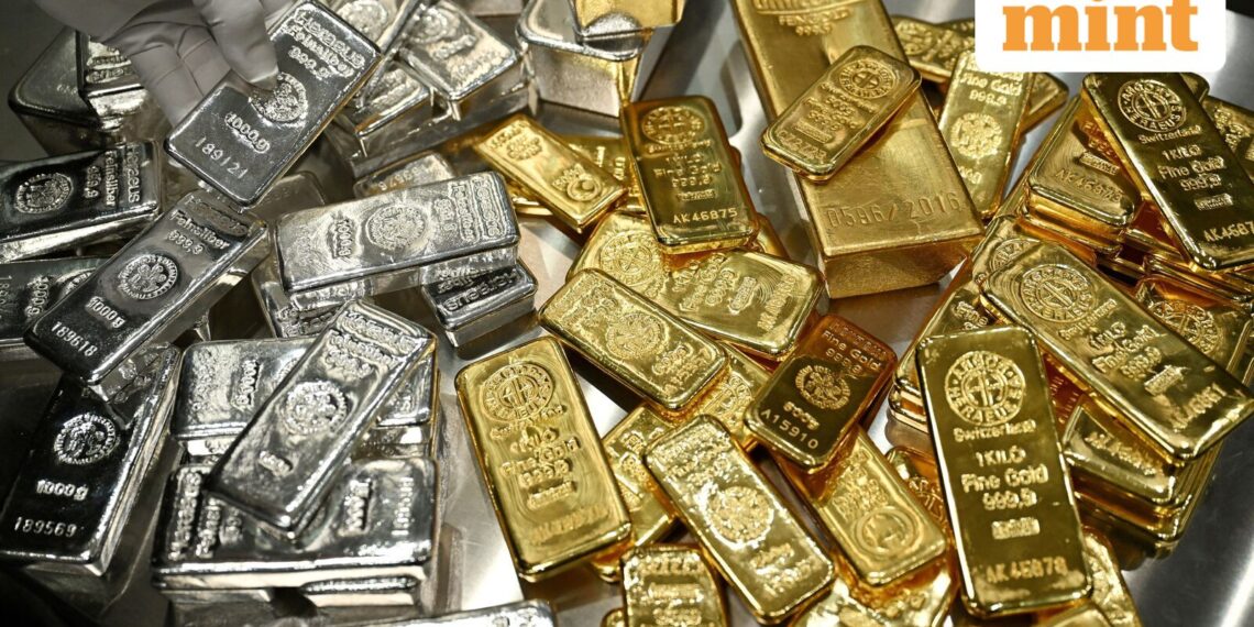Gold, silver prices today: Check retail rates of 24K, 22K gold, 18K, 999 silver in Delhi, Mumbai, Kolkata, other cities