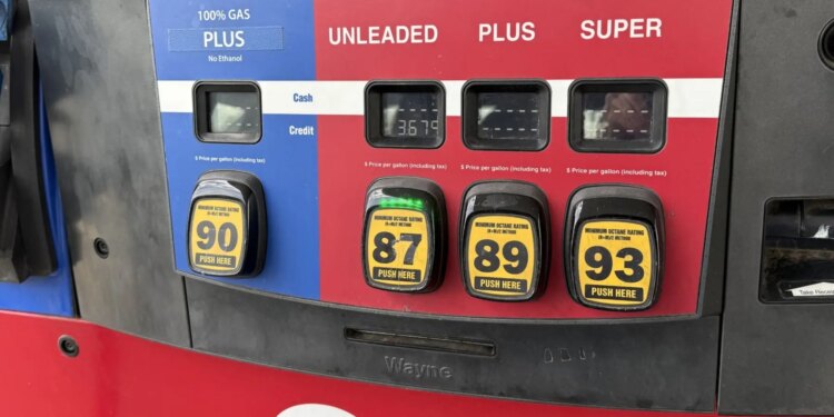 Who controls gas prices? AAA explains why stations can change prices so quickly