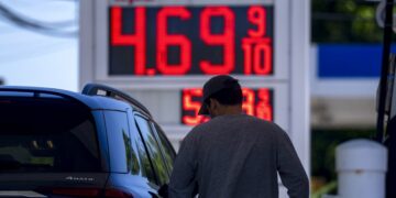 Justice Department calls on states to investigate gas prices