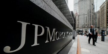 JPMorgan sees $4,500 gold price in fourth quarter, says risks to downside